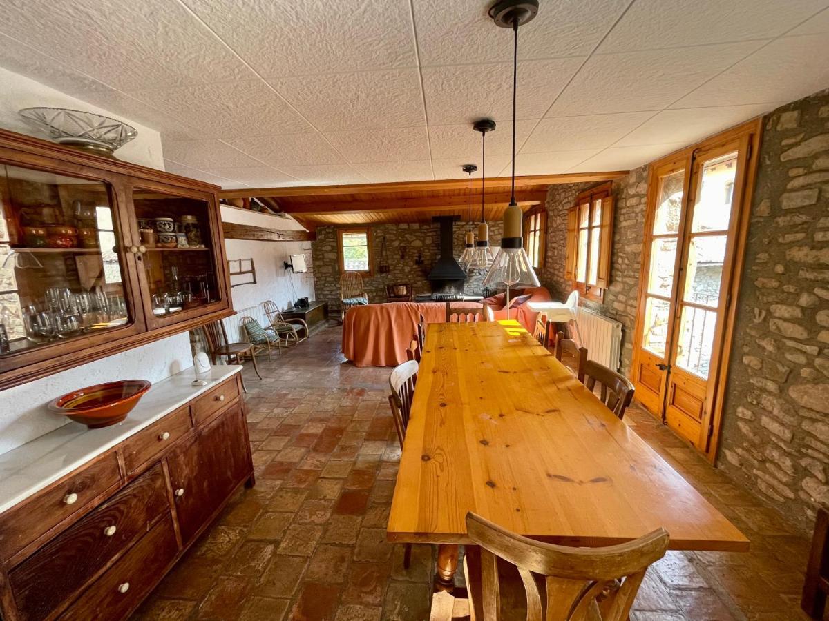 Apartamento Rural Con Encanto Can Salvador Borreda Bagian luar foto