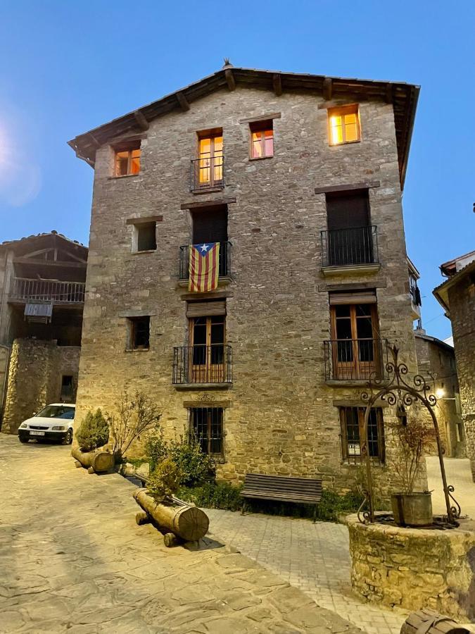 Apartamento Rural Con Encanto Can Salvador Borreda Bagian luar foto
